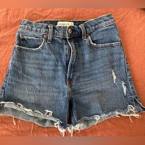 Abercrombie & Fitch. High rise 4 in short.